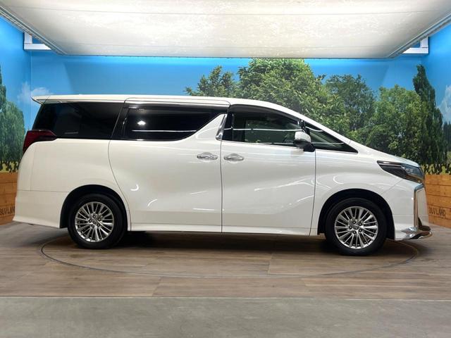 アルファードハイブリッド ＳＲ　Ｃパッケージ　メーカー純正９インチナビ　サンルーフ　４ＷＤ　モデリスタエアロ　バックカメラ　両側電動スライドドア　プリクラッシュセーフティ　ブラインドスポットモニター　ＬＥＤヘッド　純正１７インチアルミ（25枚目）