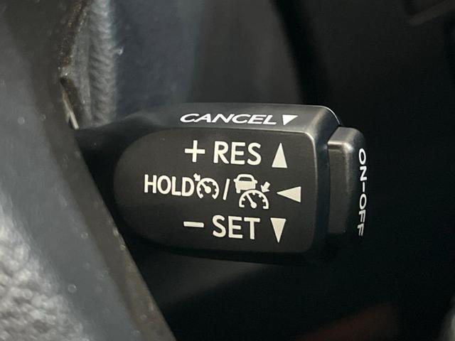 アルファードハイブリッド ＳＲ　Ｃパッケージ　メーカー純正９インチナビ　サンルーフ　４ＷＤ　モデリスタエアロ　バックカメラ　両側電動スライドドア　プリクラッシュセーフティ　ブラインドスポットモニター　ＬＥＤヘッド　純正１７インチアルミ（50枚目）