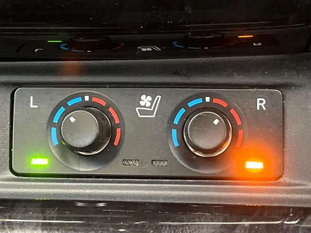 アルファードハイブリッド ＳＲ　Ｃパッケージ　メーカー純正９インチナビ　サンルーフ　４ＷＤ　モデリスタエアロ　バックカメラ　両側電動スライドドア　プリクラッシュセーフティ　ブラインドスポットモニター　ＬＥＤヘッド　純正１７インチアルミ（63枚目）