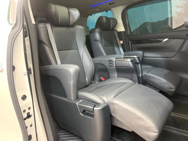 アルファードハイブリッド ＳＲ　Ｃパッケージ　メーカー純正９インチナビ　サンルーフ　４ＷＤ　モデリスタエアロ　バックカメラ　両側電動スライドドア　プリクラッシュセーフティ　ブラインドスポットモニター　ＬＥＤヘッド　純正１７インチアルミ（68枚目）