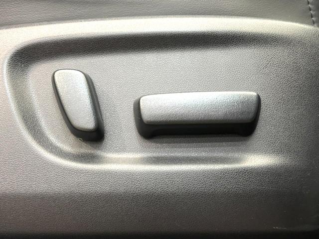 アルファードハイブリッド ＳＲ　Ｃパッケージ　メーカー純正９インチナビ　サンルーフ　４ＷＤ　モデリスタエアロ　バックカメラ　両側電動スライドドア　プリクラッシュセーフティ　ブラインドスポットモニター　ＬＥＤヘッド　純正１７インチアルミ（71枚目）