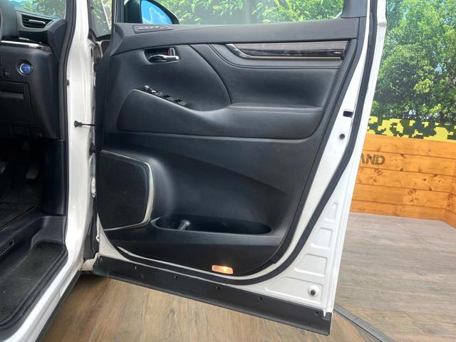 アルファードハイブリッド ＳＲ　Ｃパッケージ　メーカー純正９インチナビ　サンルーフ　４ＷＤ　モデリスタエアロ　バックカメラ　両側電動スライドドア　プリクラッシュセーフティ　ブラインドスポットモニター　ＬＥＤヘッド　純正１７インチアルミ（78枚目）