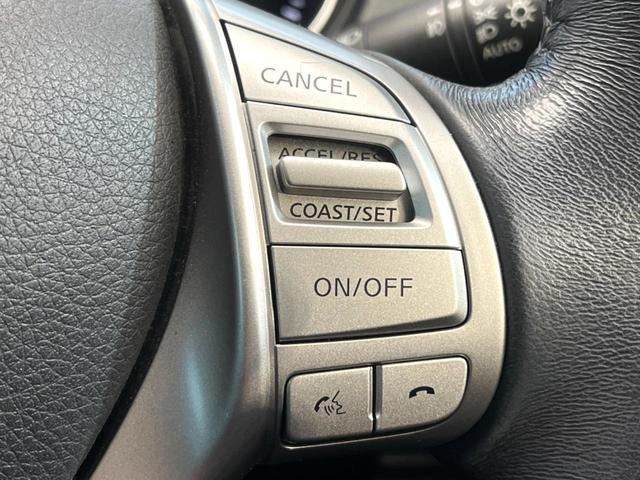 エクストレイル ２０Ｘｔｔ　エマージェンシーブレーキパッケージ　ＳＤナビ　全周囲カメラ　衝突被害軽減システム　電動リアゲート　コーナーセンサー　スマートキー　ＬＥＤヘッド　ルーフレール　ビルトインＥＴＣ　クルコン　車線逸脱警報　オートライト　デュアルエアコン（7枚目）