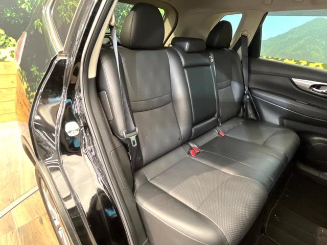 エクストレイル ２０Ｘｔｔ　エマージェンシーブレーキパッケージ　ＳＤナビ　全周囲カメラ　衝突被害軽減システム　電動リアゲート　コーナーセンサー　スマートキー　ＬＥＤヘッド　ルーフレール　ビルトインＥＴＣ　クルコン　車線逸脱警報　オートライト　デュアルエアコン（9枚目）