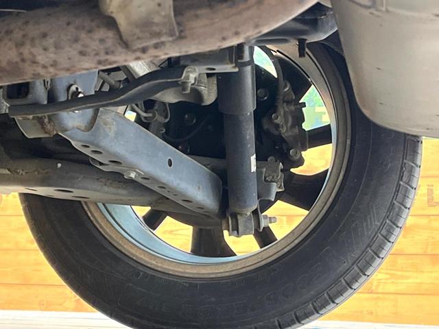 エクストレイル ２０Ｘｔｔ　エマージェンシーブレーキパッケージ　ＳＤナビ　全周囲カメラ　衝突被害軽減システム　電動リアゲート　コーナーセンサー　スマートキー　ＬＥＤヘッド　ルーフレール　ビルトインＥＴＣ　クルコン　車線逸脱警報　オートライト　デュアルエアコン（21枚目）