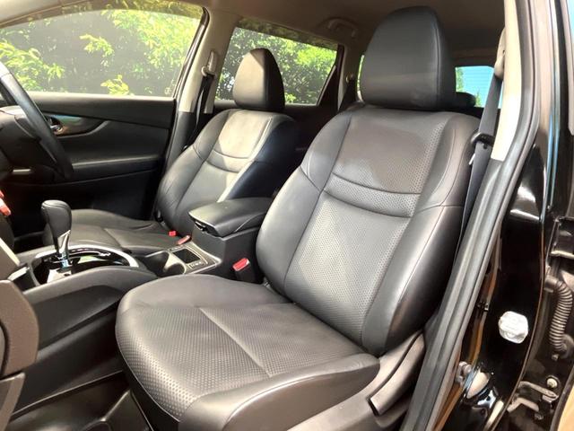 エクストレイル ２０Ｘｔｔ　エマージェンシーブレーキパッケージ　ＳＤナビ　全周囲カメラ　衝突被害軽減システム　電動リアゲート　コーナーセンサー　スマートキー　ＬＥＤヘッド　ルーフレール　ビルトインＥＴＣ　クルコン　車線逸脱警報　オートライト　デュアルエアコン（38枚目）