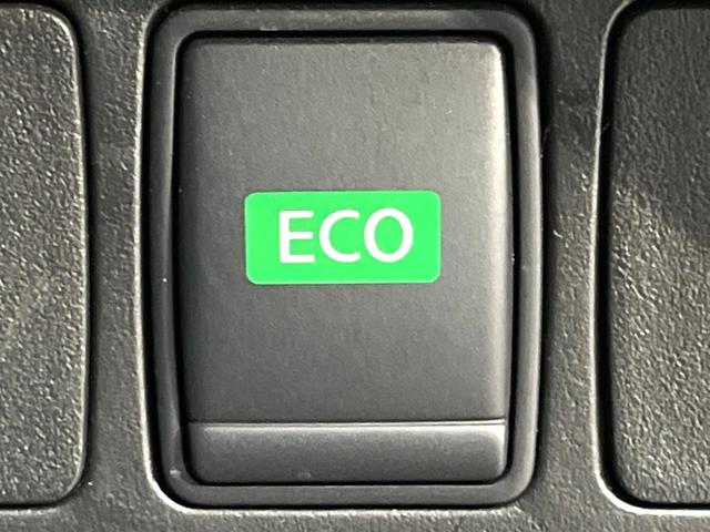 エクストレイル ２０Ｘｔｔ　エマージェンシーブレーキパッケージ　ＳＤナビ　全周囲カメラ　衝突被害軽減システム　電動リアゲート　コーナーセンサー　スマートキー　ＬＥＤヘッド　ルーフレール　ビルトインＥＴＣ　クルコン　車線逸脱警報　オートライト　デュアルエアコン（51枚目）