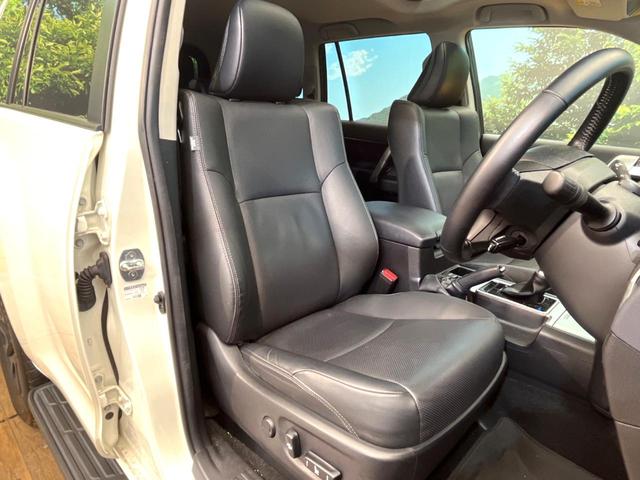 ランドクルーザープラド ＴＸ　Ｌパッケージ　マットブラックエディション　禁煙車　純正ナビ　サンルーフ　４ＷＤ　バックカメラ　プリクラッシュセーフティ　レーダークルーズ　ＬＥＤヘッド　ＥＴＣ　ドラレコ　スマートキー　オートマチックハイビーム　純正１８インチアルミ（8枚目）