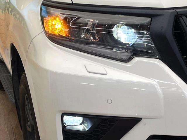 ランドクルーザープラド ＴＸ　Ｌパッケージ　マットブラックエディション　禁煙車　純正ナビ　サンルーフ　４ＷＤ　バックカメラ　プリクラッシュセーフティ　レーダークルーズ　ＬＥＤヘッド　ＥＴＣ　ドラレコ　スマートキー　オートマチックハイビーム　純正１８インチアルミ（13枚目）