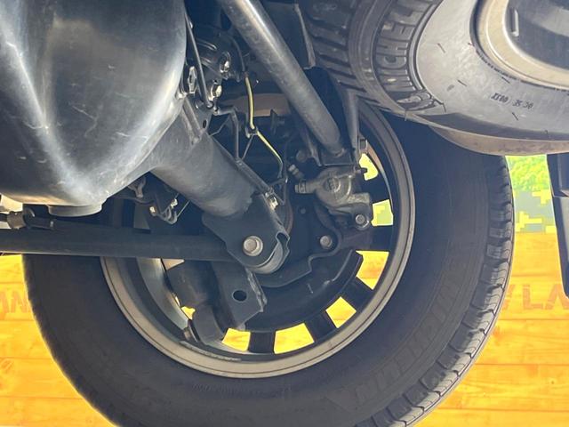 ランドクルーザープラド ＴＸ　Ｌパッケージ　マットブラックエディション　禁煙車　純正ナビ　サンルーフ　４ＷＤ　バックカメラ　プリクラッシュセーフティ　レーダークルーズ　ＬＥＤヘッド　ＥＴＣ　ドラレコ　スマートキー　オートマチックハイビーム　純正１８インチアルミ（23枚目）