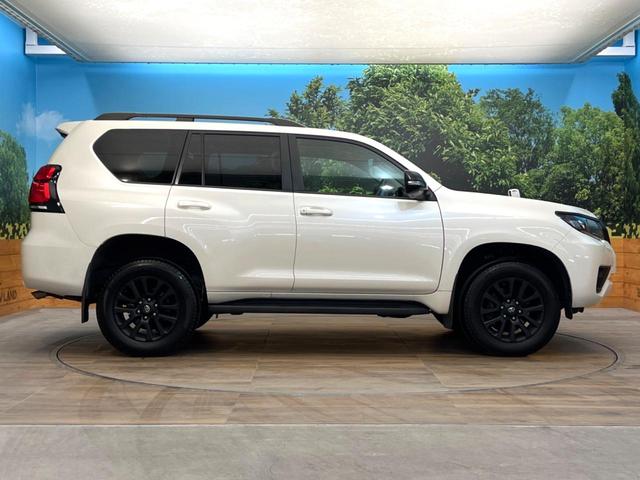 ランドクルーザープラド ＴＸ　Ｌパッケージ　マットブラックエディション　禁煙車　純正ナビ　サンルーフ　４ＷＤ　バックカメラ　プリクラッシュセーフティ　レーダークルーズ　ＬＥＤヘッド　ＥＴＣ　ドラレコ　スマートキー　オートマチックハイビーム　純正１８インチアルミ（25枚目）