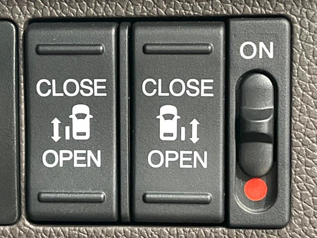 フリード G・ホンダセンシング 禁煙車 ナビ付 バックカメラ ホンダセンシング レーダークルーズ 両側電動スライドドア LEDヘッド ETC ドラレコ スマートキー オートエアコン オートライト 純正15インチアルミ(7枚目)