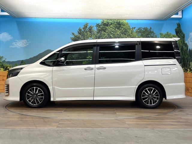 ヴォクシー ＺＳ　煌ＩＩ　両側電動ドア　純正ＳＤナビ　後席モニター　バックカメラ　衝突被害軽減システム　禁煙車　ドラレコ　スマートキー　ＬＥＤヘッド　ビルトインＥＴＣ　オートハイビーム　車線逸脱警報　オートライト（24枚目）