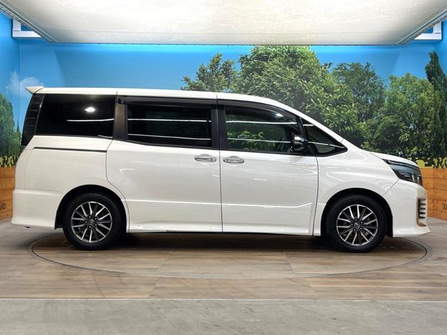 ヴォクシー ＺＳ　煌ＩＩ　両側電動ドア　純正ＳＤナビ　後席モニター　バックカメラ　衝突被害軽減システム　禁煙車　ドラレコ　スマートキー　ＬＥＤヘッド　ビルトインＥＴＣ　オートハイビーム　車線逸脱警報　オートライト（26枚目）