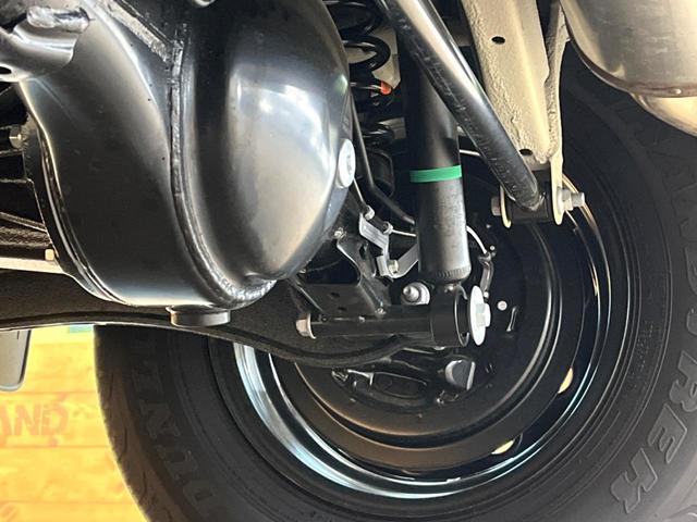 ジムニーシエラ ＪＬ　禁煙車　ナビ付　４ＷＤ　バックカメラ　セーフティーサポート　シートヒーター　ＥＴＣ　クリアランスソナー　アイドリングストップ　車線逸脱防止システム　誤発進抑制システム　純正１５インチアルミ（21枚目）