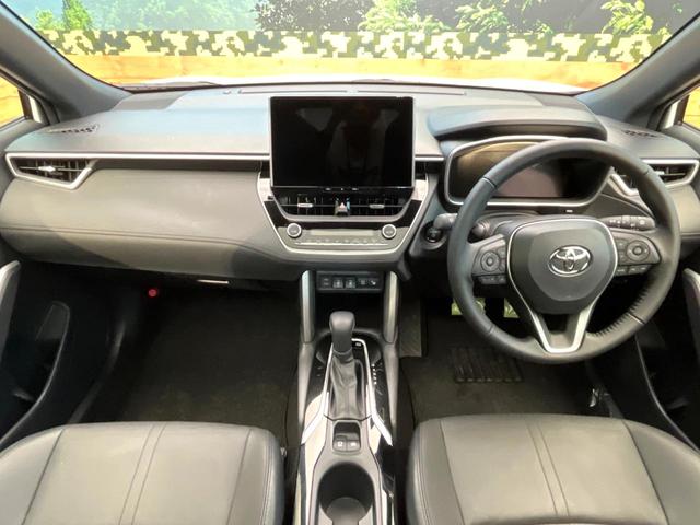カローラクロス ハイブリッド　Ｚ　禁煙車　メーカー純正１０．５インチナビ　サンルーフ　プリクラッシュセーフティ　全周囲カメラ　レーダークルーズ　ブラインドスポットモニター　ＬＥＤヘッド　ＥＴＣ　ドラレコ　純正１８インチアルミ（2枚目）