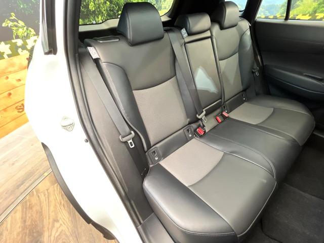 カローラクロス ハイブリッド　Ｚ　禁煙車　メーカー純正１０．５インチナビ　サンルーフ　プリクラッシュセーフティ　全周囲カメラ　レーダークルーズ　ブラインドスポットモニター　ＬＥＤヘッド　ＥＴＣ　ドラレコ　純正１８インチアルミ（9枚目）