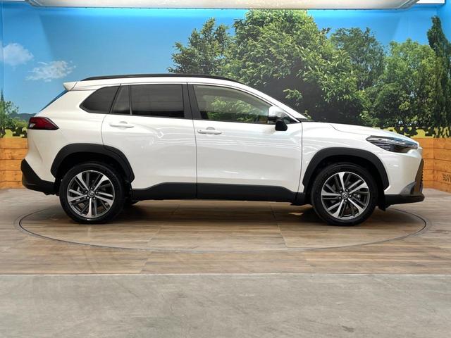 カローラクロス ハイブリッド　Ｚ　禁煙車　メーカー純正１０．５インチナビ　サンルーフ　プリクラッシュセーフティ　全周囲カメラ　レーダークルーズ　ブラインドスポットモニター　ＬＥＤヘッド　ＥＴＣ　ドラレコ　純正１８インチアルミ（25枚目）