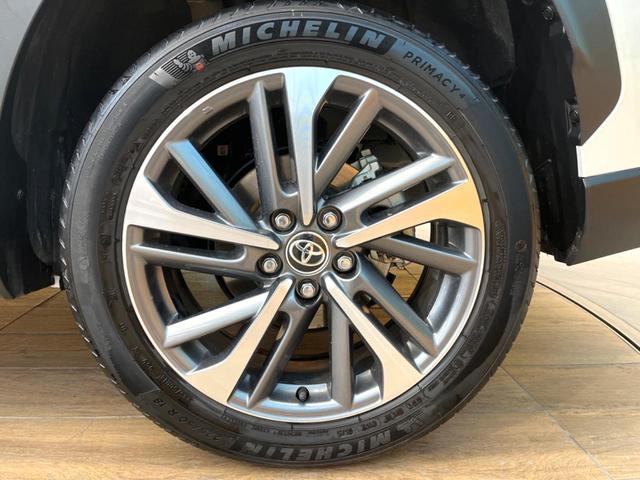 カローラクロス ハイブリッド　Ｚ　禁煙車　メーカー純正１０．５インチナビ　サンルーフ　プリクラッシュセーフティ　全周囲カメラ　レーダークルーズ　ブラインドスポットモニター　ＬＥＤヘッド　ＥＴＣ　ドラレコ　純正１８インチアルミ（28枚目）