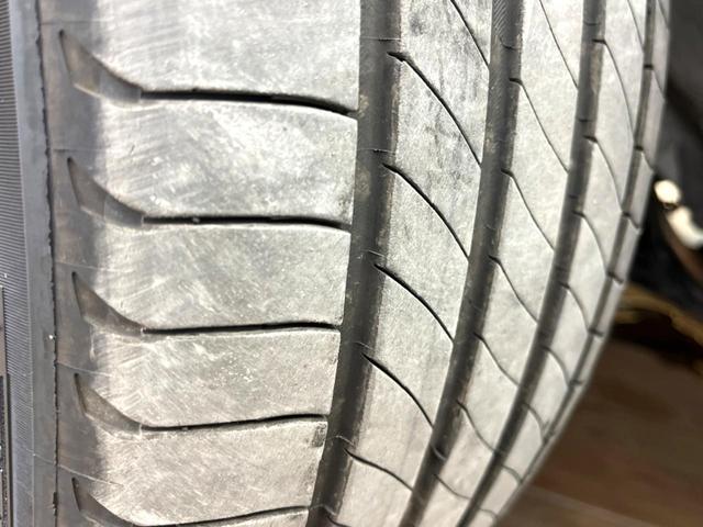 カローラクロス ハイブリッド　Ｚ　禁煙車　メーカー純正１０．５インチナビ　サンルーフ　プリクラッシュセーフティ　全周囲カメラ　レーダークルーズ　ブラインドスポットモニター　ＬＥＤヘッド　ＥＴＣ　ドラレコ　純正１８インチアルミ（31枚目）