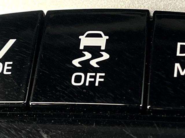 カローラクロス ハイブリッド　Ｚ　禁煙車　メーカー純正１０．５インチナビ　サンルーフ　プリクラッシュセーフティ　全周囲カメラ　レーダークルーズ　ブラインドスポットモニター　ＬＥＤヘッド　ＥＴＣ　ドラレコ　純正１８インチアルミ（51枚目）