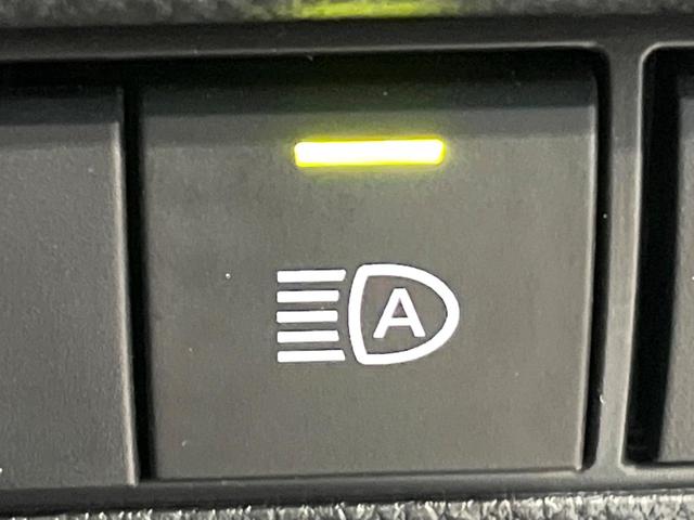 カローラクロス ハイブリッド　Ｚ　禁煙車　メーカー純正１０．５インチナビ　サンルーフ　プリクラッシュセーフティ　全周囲カメラ　レーダークルーズ　ブラインドスポットモニター　ＬＥＤヘッド　ＥＴＣ　ドラレコ　純正１８インチアルミ（55枚目）