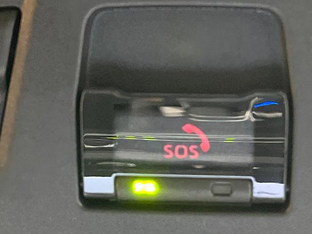 カローラクロス ハイブリッド　Ｚ　禁煙車　メーカー純正１０．５インチナビ　サンルーフ　プリクラッシュセーフティ　全周囲カメラ　レーダークルーズ　ブラインドスポットモニター　ＬＥＤヘッド　ＥＴＣ　ドラレコ　純正１８インチアルミ（58枚目）