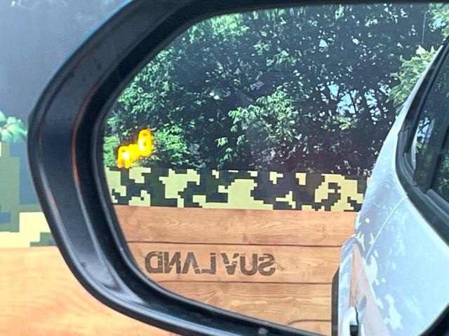 ヤリスクロス Ｚ　禁煙車　メーカー純正８インチナビ　バックカメラ　プリクラッシュセーフティ　レーダークルーズ　ブラインドスポットモニター　シートヒーター　ＬＥＤヘッド　ＥＴＣ　ドラレコ　純正１８インチアルミ（7枚目）