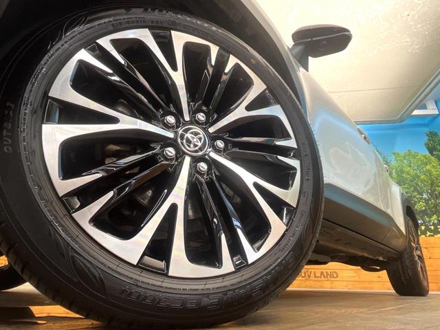 ヤリスクロス Ｚ　禁煙車　メーカー純正８インチナビ　バックカメラ　プリクラッシュセーフティ　レーダークルーズ　ブラインドスポットモニター　シートヒーター　ＬＥＤヘッド　ＥＴＣ　ドラレコ　純正１８インチアルミ（13枚目）