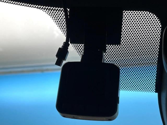 ヤリスクロス Ｚ　禁煙車　メーカー純正８インチナビ　バックカメラ　プリクラッシュセーフティ　レーダークルーズ　ブラインドスポットモニター　シートヒーター　ＬＥＤヘッド　ＥＴＣ　ドラレコ　純正１８インチアルミ（37枚目）