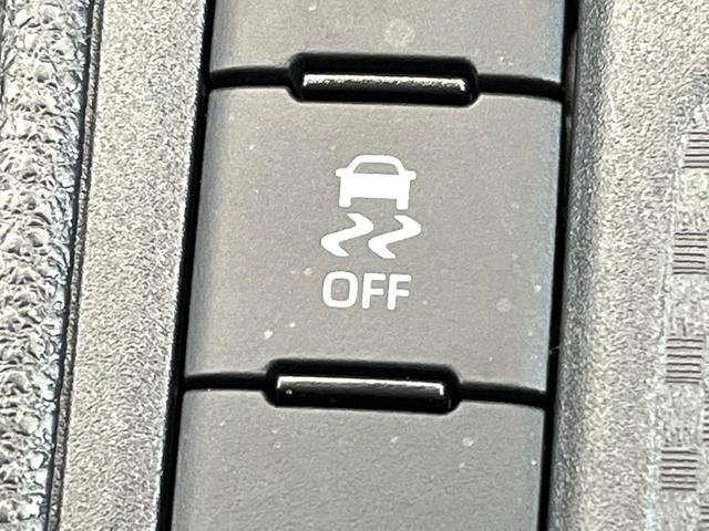 ヤリスクロス Ｚ　禁煙車　メーカー純正８インチナビ　バックカメラ　プリクラッシュセーフティ　レーダークルーズ　ブラインドスポットモニター　シートヒーター　ＬＥＤヘッド　ＥＴＣ　ドラレコ　純正１８インチアルミ（54枚目）