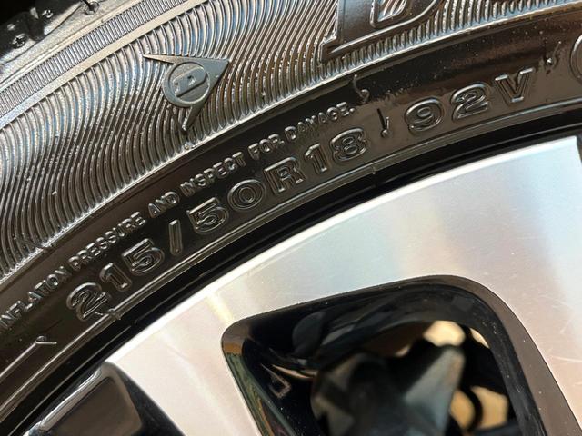 ヤリスクロス Z 禁煙車 8インチディスプレイオーディオ 全周囲カメラ セーフティセンス レーダークルーズ LEDヘッド&フォグ 純正18インチアルミ オートマチックハイビーム シートヒーター(32枚目)