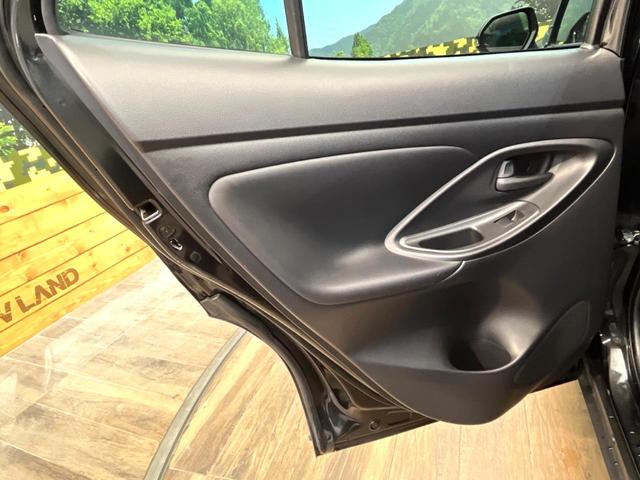 ヤリスクロス Z 禁煙車 8インチディスプレイオーディオ 全周囲カメラ セーフティセンス レーダークルーズ LEDヘッド&フォグ 純正18インチアルミ オートマチックハイビーム シートヒーター(64枚目)