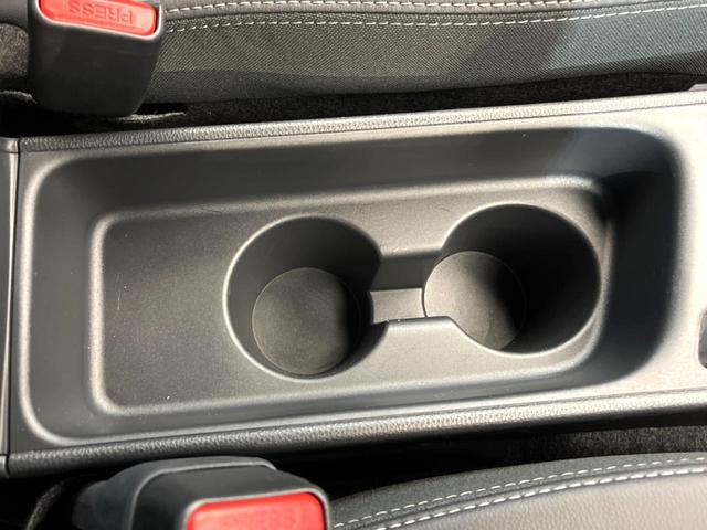 ヤリスクロス Z 禁煙車 8インチディスプレイオーディオ 全周囲カメラ セーフティセンス レーダークルーズ LEDヘッド&フォグ 純正18インチアルミ オートマチックハイビーム シートヒーター(67枚目)