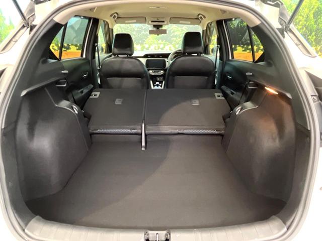 キックス Ｘ　禁煙車　純正９インチナビ　全周囲カメラ　インテリジェントエマージェンシーブレーキ　プロパイロット　ハーフレザーシート　コーナーセンサー　ＬＥＤヘッド　ルーフレール　ＥＴＣ　オートハイビーム（10枚目）