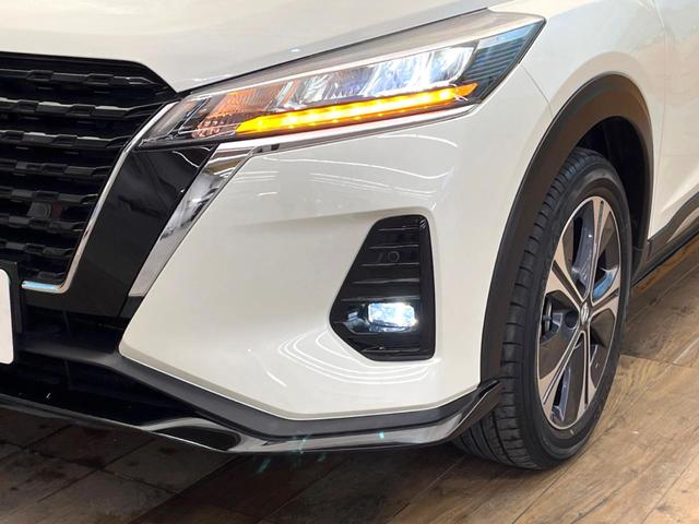 キックス Ｘ　禁煙車　純正９インチナビ　全周囲カメラ　インテリジェントエマージェンシーブレーキ　プロパイロット　ハーフレザーシート　コーナーセンサー　ＬＥＤヘッド　ルーフレール　ＥＴＣ　オートハイビーム（12枚目）