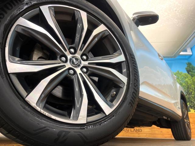 RX RX450hL 4WD SDナビ 全周囲カメラ 衝突被害軽減システム 100V電源 レーダークルーズ 電動リアゲート レザーシート 全席シートヒーター 前席シートエアコン コーナーセンサー スマートキー(13枚目)