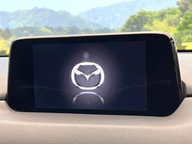 【メーカー純正ナビ】インテリアに溶け込むスタイリッシュな「専用設計」メーカーナビを装備♪視認性や操作性など基本性能にも優れ、より上質なカーライフをお楽しみいただけます。