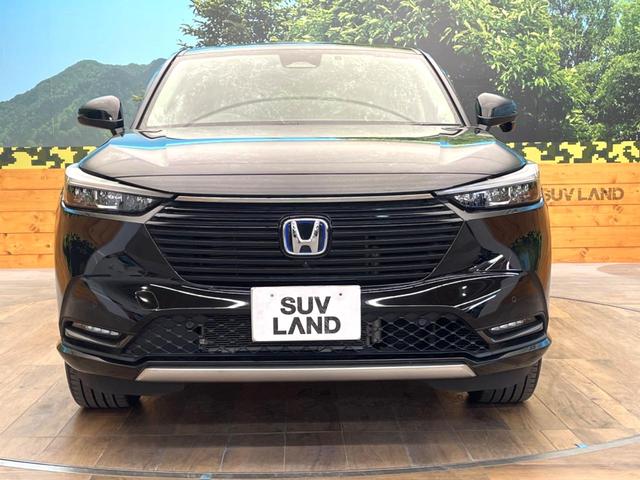 ヴェゼル ｅ：ＨＥＶ　Ｚ　禁煙車　９インチホンダコネクトディスプレイ　全周囲カメラ　アダプティブクルーズ　ホンダセンシング　純正１８インチアルミ　シーケンシャルターンランプ　パドルシフト　ハーフレザーシート　ＥＴＣ（14枚目）