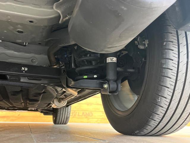 ヴェゼル ｅ：ＨＥＶ　Ｚ　禁煙車　９インチホンダコネクトディスプレイ　全周囲カメラ　アダプティブクルーズ　ホンダセンシング　純正１８インチアルミ　シーケンシャルターンランプ　パドルシフト　ハーフレザーシート　ＥＴＣ（22枚目）