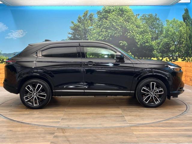 ヴェゼル ｅ：ＨＥＶ　Ｚ　禁煙車　９インチホンダコネクトディスプレイ　全周囲カメラ　アダプティブクルーズ　ホンダセンシング　純正１８インチアルミ　シーケンシャルターンランプ　パドルシフト　ハーフレザーシート　ＥＴＣ（28枚目）