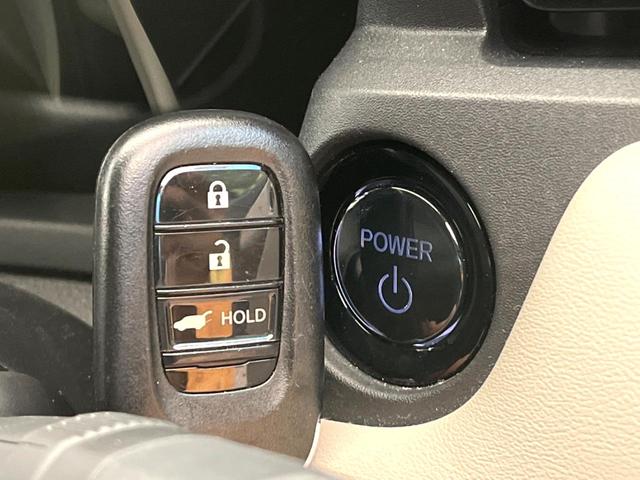 ヴェゼル ｅ：ＨＥＶ　Ｚ　禁煙車　９インチホンダコネクトディスプレイ　全周囲カメラ　アダプティブクルーズ　ホンダセンシング　純正１８インチアルミ　シーケンシャルターンランプ　パドルシフト　ハーフレザーシート　ＥＴＣ（40枚目）