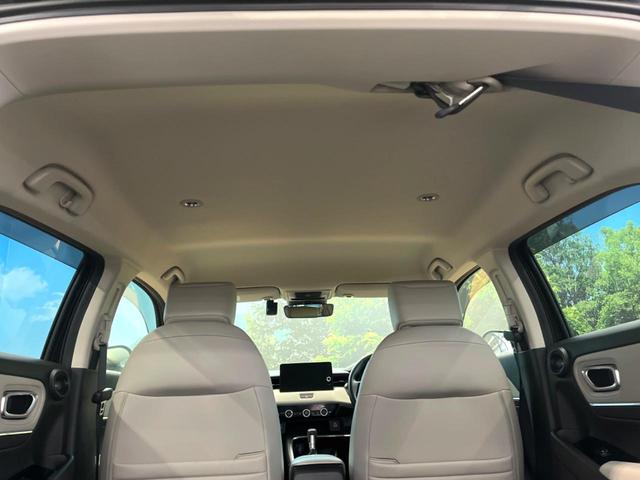 ヴェゼル ｅ：ＨＥＶ　Ｚ　禁煙車　９インチホンダコネクトディスプレイ　全周囲カメラ　アダプティブクルーズ　ホンダセンシング　純正１８インチアルミ　シーケンシャルターンランプ　パドルシフト　ハーフレザーシート　ＥＴＣ（54枚目）