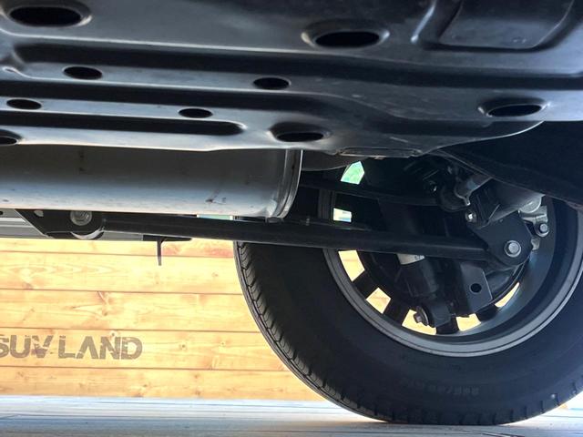 ランドクルーザープラド ＴＸ　Ｌパッケージ　マットブラックエディション　禁煙車　４ＷＤ　９インチメーカー純正ナビ　全周囲カメラ　７人乗り　セーフティセンス　レーダークルーズ　革シート　ＬＥＤヘッド＆フォグ　純正１８インチアルミ　シートベンチレーション　オートハイビーム（22枚目）