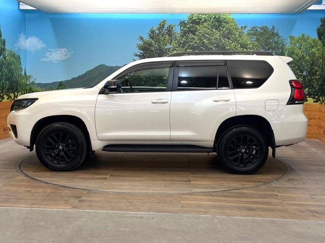 ランドクルーザープラド ＴＸ　Ｌパッケージ　マットブラックエディション　禁煙車　４ＷＤ　９インチメーカー純正ナビ　全周囲カメラ　７人乗り　セーフティセンス　レーダークルーズ　革シート　ＬＥＤヘッド＆フォグ　純正１８インチアルミ　シートベンチレーション　オートハイビーム（28枚目）