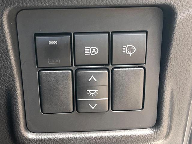 ランドクルーザープラド ＴＸ　Ｌパッケージ　マットブラックエディション　禁煙車　４ＷＤ　９インチメーカー純正ナビ　全周囲カメラ　７人乗り　セーフティセンス　レーダークルーズ　革シート　ＬＥＤヘッド＆フォグ　純正１８インチアルミ　シートベンチレーション　オートハイビーム（45枚目）