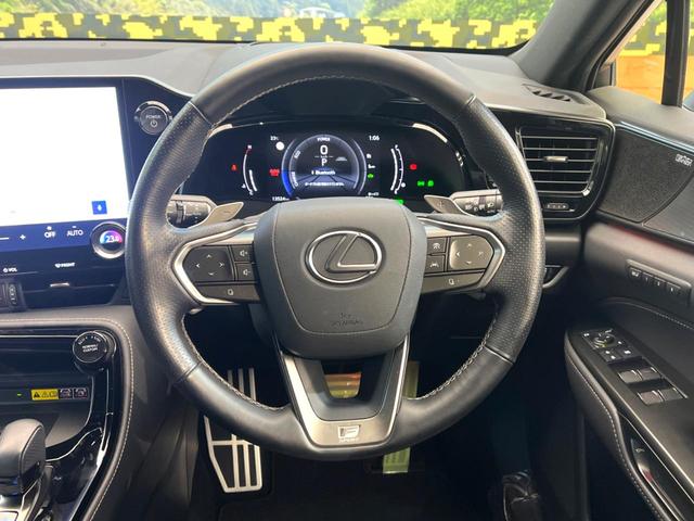 ＮＸ ＮＸ３５０ｈ　Ｆスポーツ　禁煙車　１４インチメーカーナビ　マークレビンソンサウンド　全周囲カメラ　大型サンルーフ　純正２０インチアルミ　パワーバックドア　シーケンシャルターンランプ　ＥＴＣ　１００Ｖ電源　革シート（11枚目）