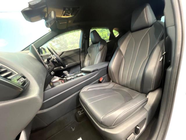 ＮＸ ＮＸ３５０ｈ　Ｆスポーツ　禁煙車　１４インチメーカーナビ　マークレビンソンサウンド　全周囲カメラ　大型サンルーフ　純正２０インチアルミ　パワーバックドア　シーケンシャルターンランプ　ＥＴＣ　１００Ｖ電源　革シート（53枚目）