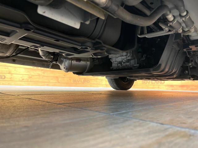 NV350キャラバンバン ロングプレミアムGXターボ 純正ナビ 全周囲カメラ ディーゼル(軽油) インテリジェントエマージェンシーブレーキ スマートキー LEDヘッド ETC オートライト オートエアコン 横滑り防止支援システム 純正15インチアルミ(22枚目)