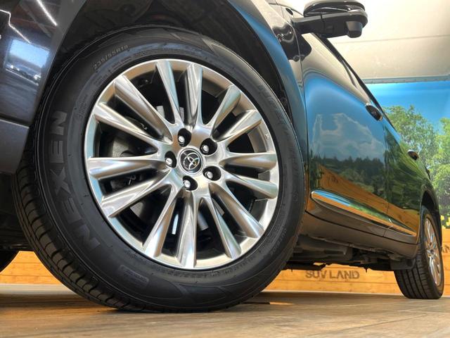ハリアー プレミアム　禁煙車　ＢＩＧ－Ｘ９インチナビ　プリクラッシュセーフティ　バックカメラ　レーダークルーズ　パワーバックドア　オートマチックハイビーム　ＬＥＤヘッド　スマートキー　純正１８インチアルミ（13枚目）